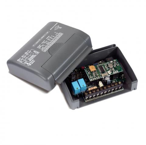 Cardin RQM449200 rádióvevő (39165)
